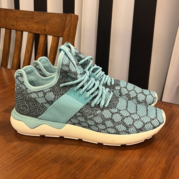 Adidas Tubular Runner Prime Knit shoes sneakers new B25572 Mens Size 10 - Picture 2 of 11